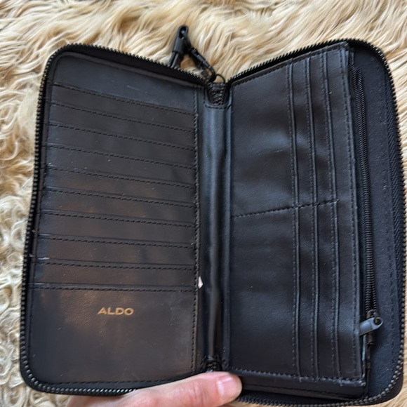 Black Wristlet - Picture 2 of 2